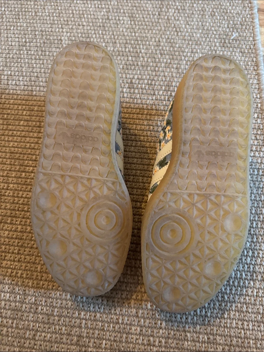 adidas x Liberty London Baby Blue and Cream Floral Velour and Suede Sambaes - Picture 8 of 9